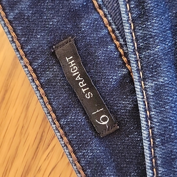 Talbots Straight Leg Jeans, Women's Size 6, Great Condition! - Picture 5 of 8